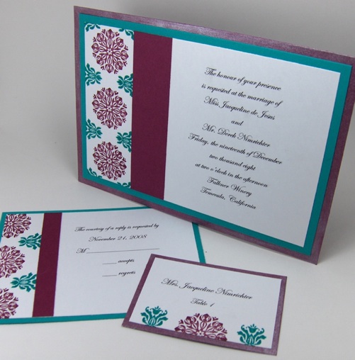 And here is the invitation set with a gatefold wedding invitation
